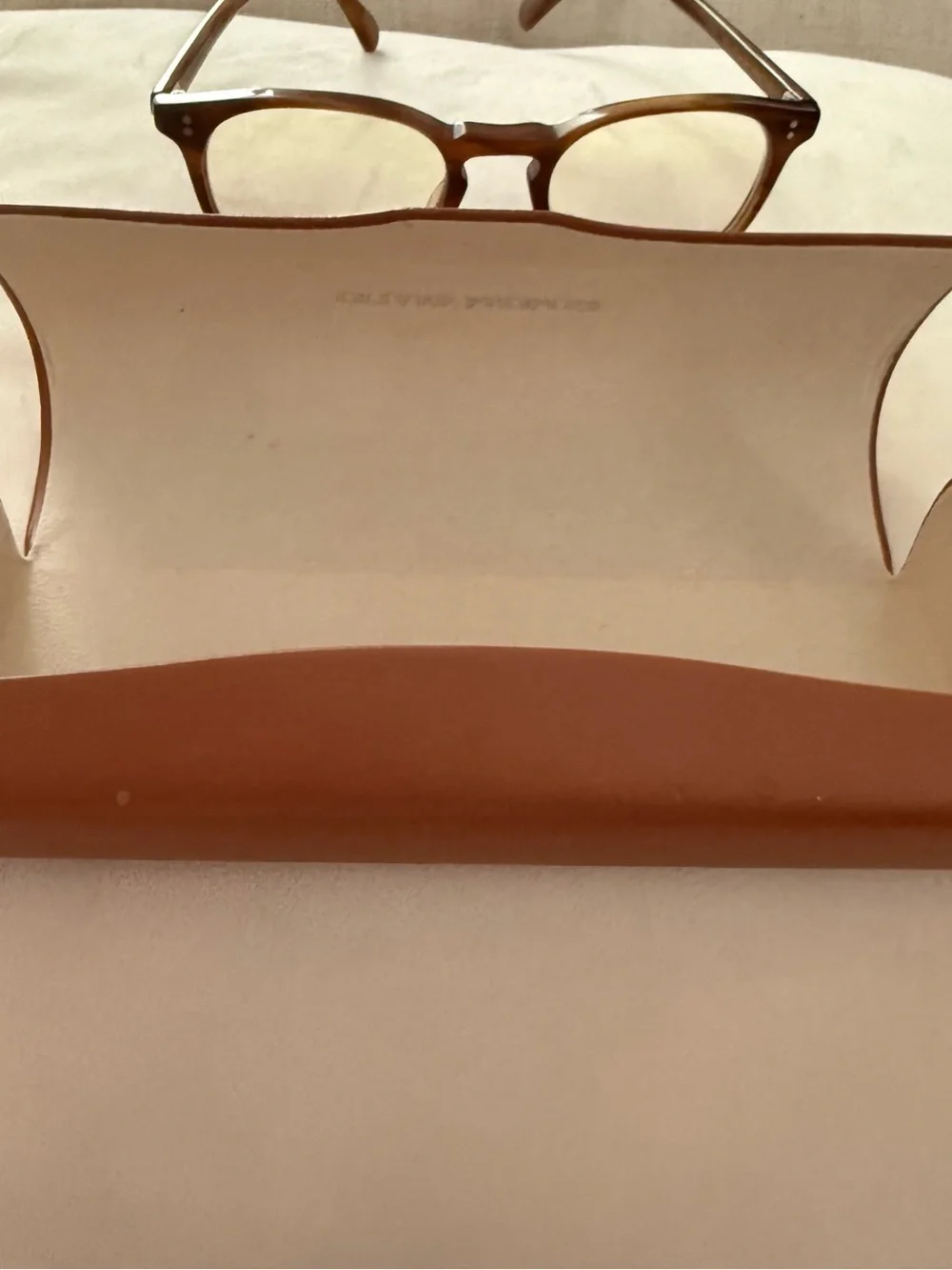 Oliver Peoples Brown Finley Esq. OV5298U Eyeglasses w/original case.